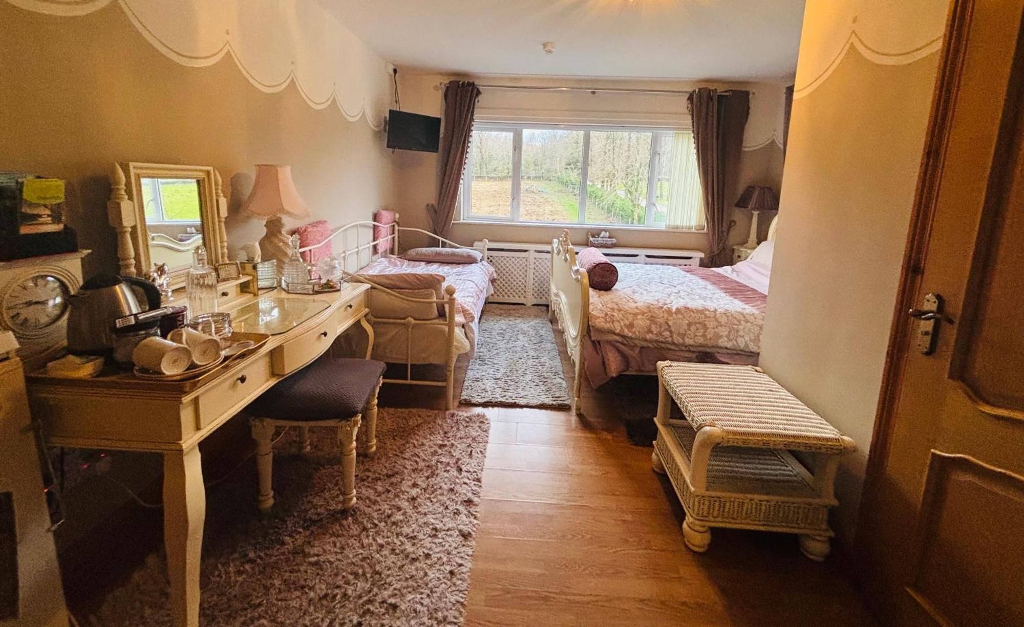 Bed and Breakfast Arch House Florencecourt Exteriér fotografie